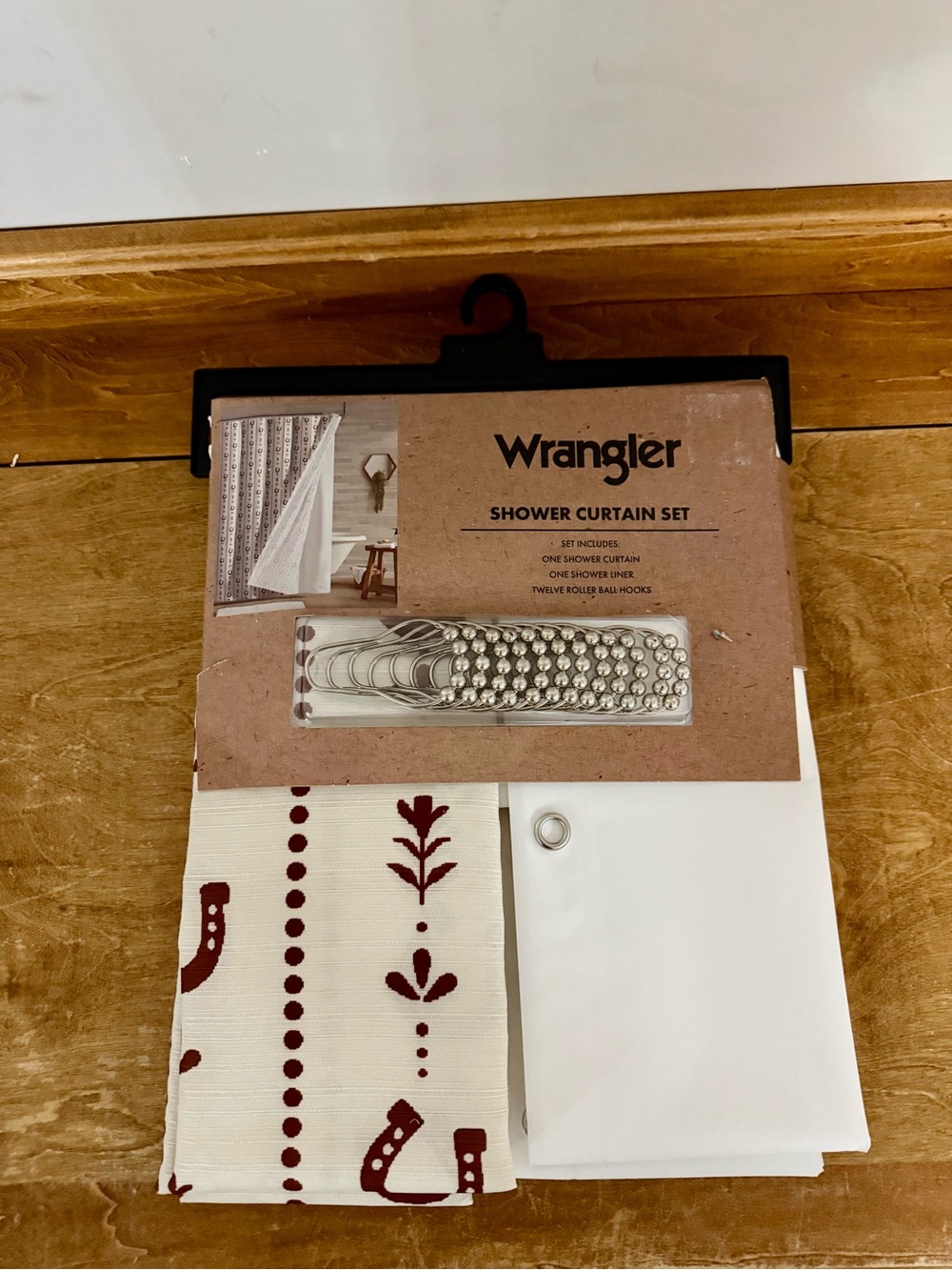 Wrangler Cream and Red Patterned Shower Curtain Set